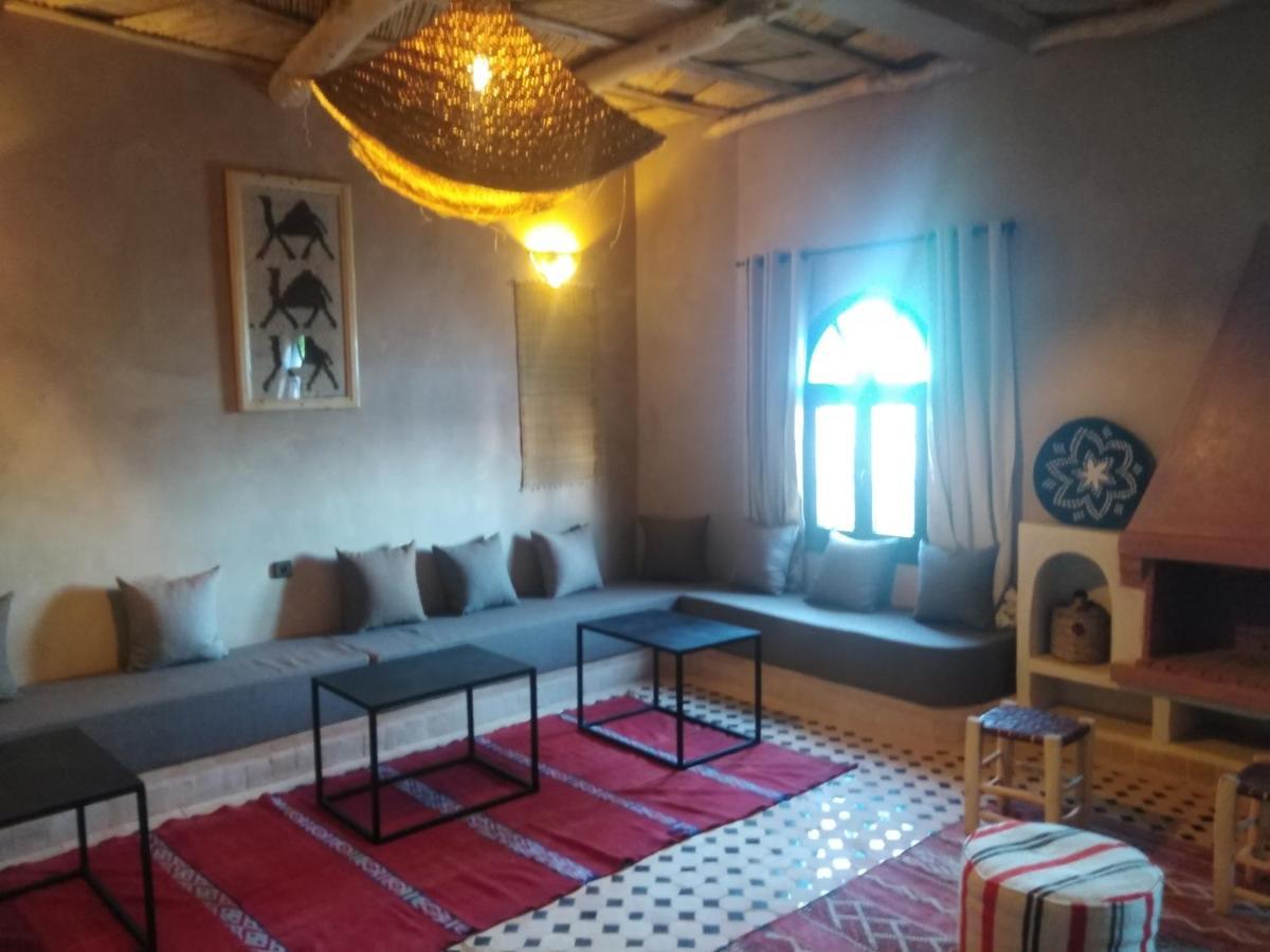 Sunrise Palace Мерцуга Екстериор снимка