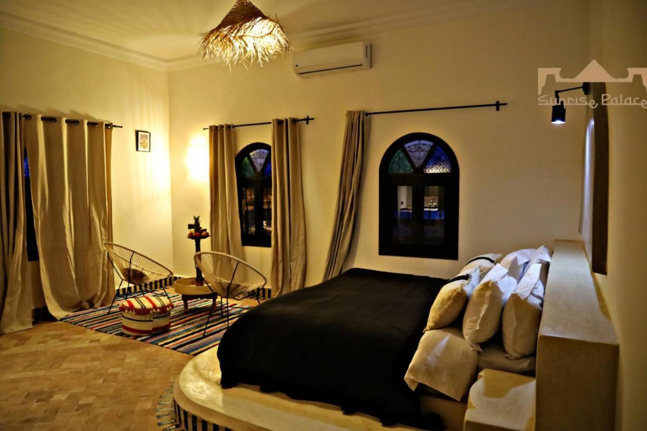Sunrise Palace Мерцуга Екстериор снимка