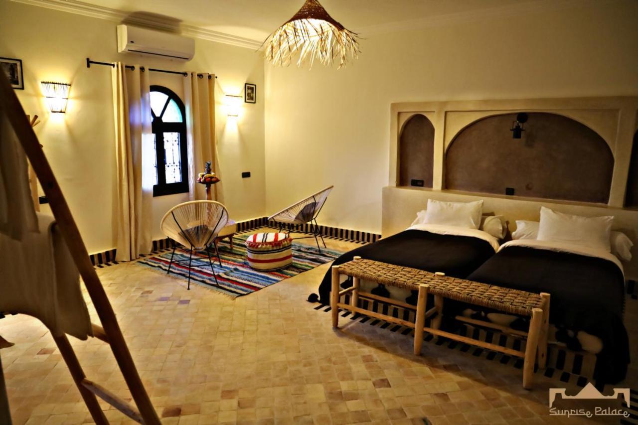 Sunrise Palace Мерцуга Екстериор снимка