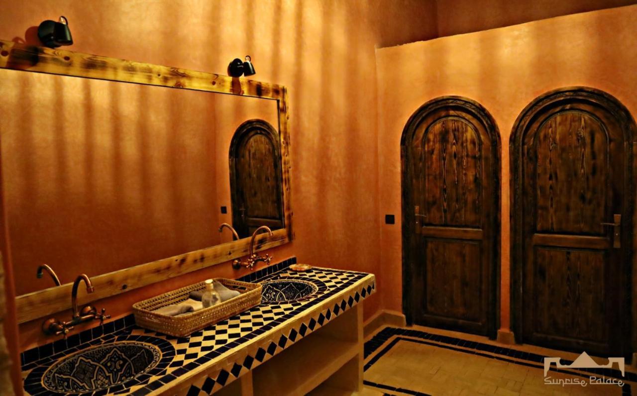 Sunrise Palace Мерцуга Екстериор снимка