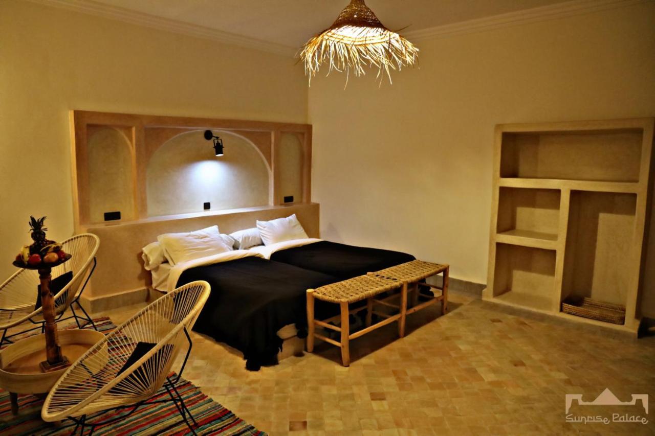 Sunrise Palace Мерцуга Екстериор снимка