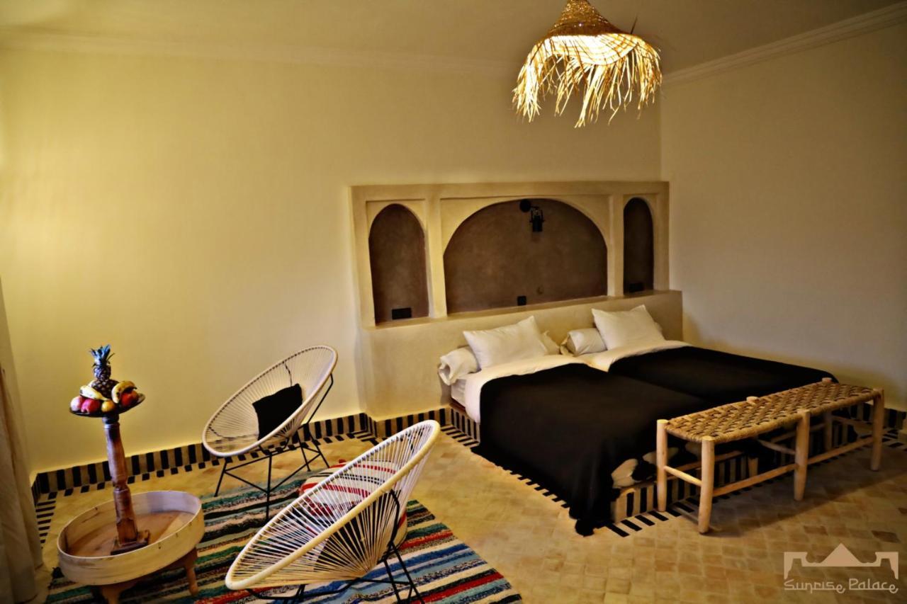 Sunrise Palace Мерцуга Екстериор снимка